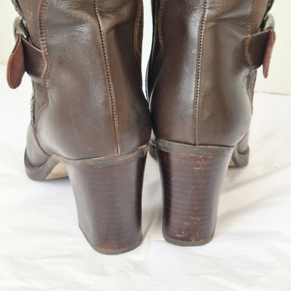 Alba leather boot with inner shearling lining from top to bottom of toe size 9 - Picture 8 of 13
